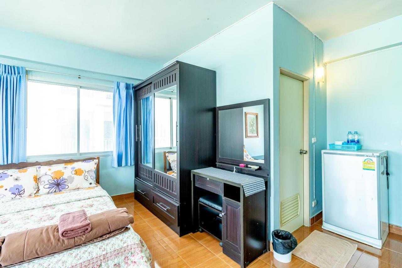 Benjaratch Boutique Apartment Бангкок Экстерьер фото